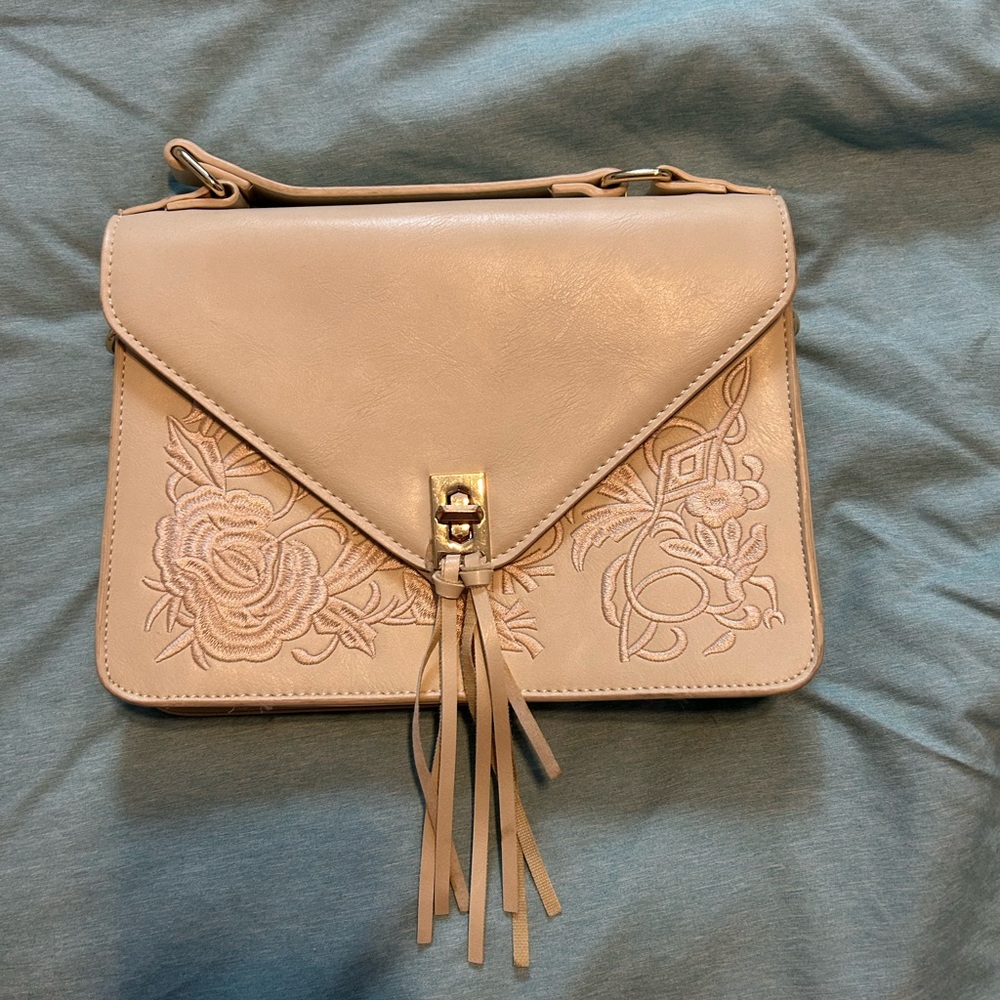 Urban Expressions Cream Floral Clutch